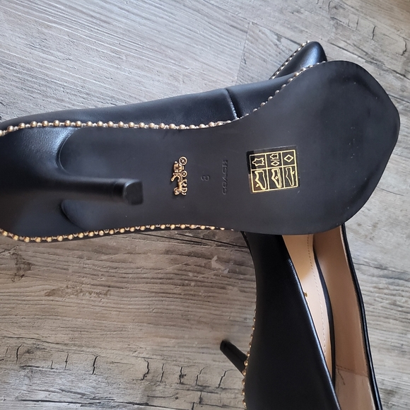 Coach Black Women's Heels "Samantha Pumps" - Picture 5 of 6